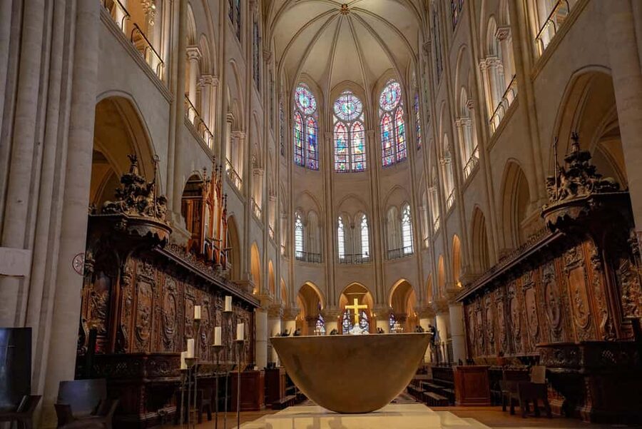Paris: Notre-Dame Professional Guided Tour with Free Entry - Key highlights that make this tour worth your time