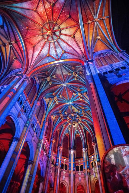 Paris: Nouveau spectacle Son et lumière - LUMINISCENCE - Price and value: is 30€ to 34 USD worth it?