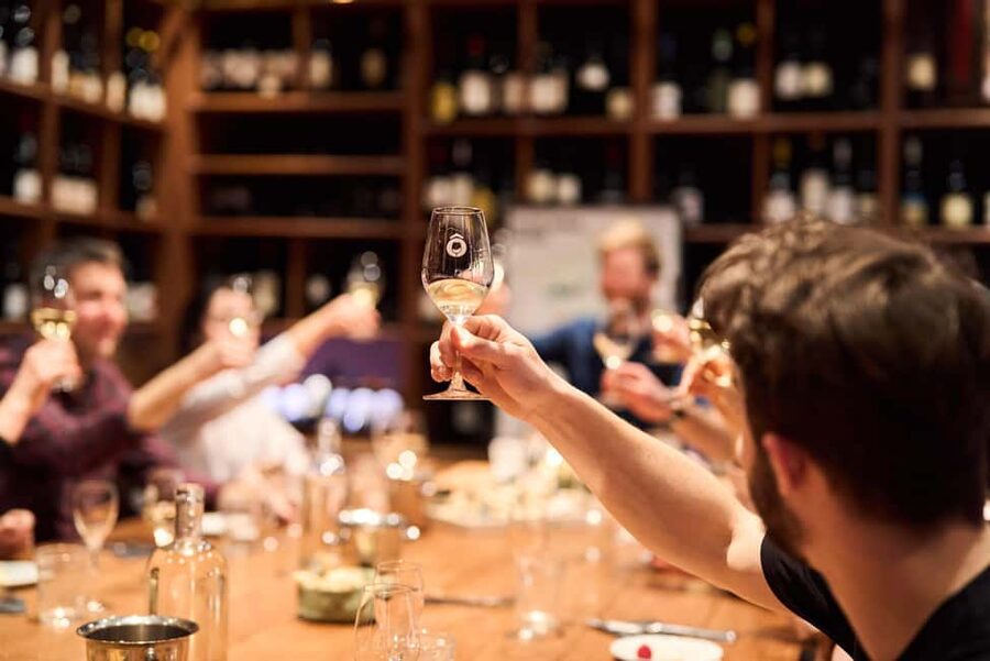 Paris: O Chateau's Wine Tasting Dinner - Key highlights to look for