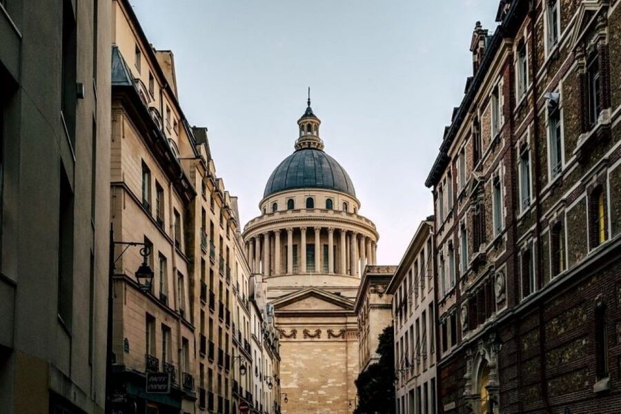 Paris: Pantheon Entry Ticket and Seine River Cruise - The Seine cruise from near the Eiffel Tower: 1 hour, landmarks, and 14 languages