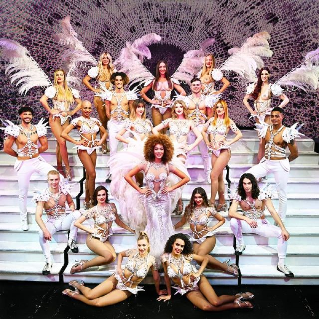 Paris: Paradis Latin Cabaret Show with Optional Champagne - The biggest strengths people feel immediately