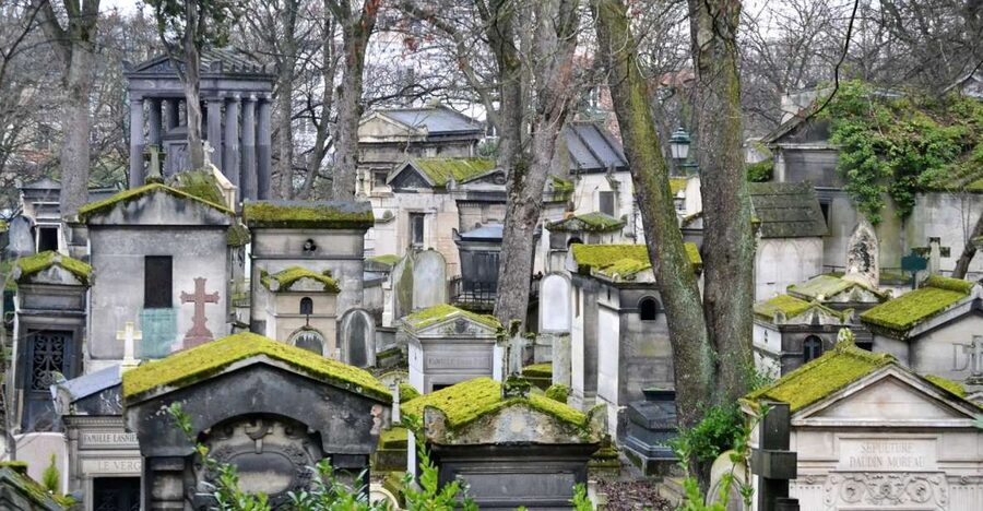 Paris: Pere Lachaise Cemetery Guided Tour - Why Pere Lachaise Works So Well for a Guided Walk