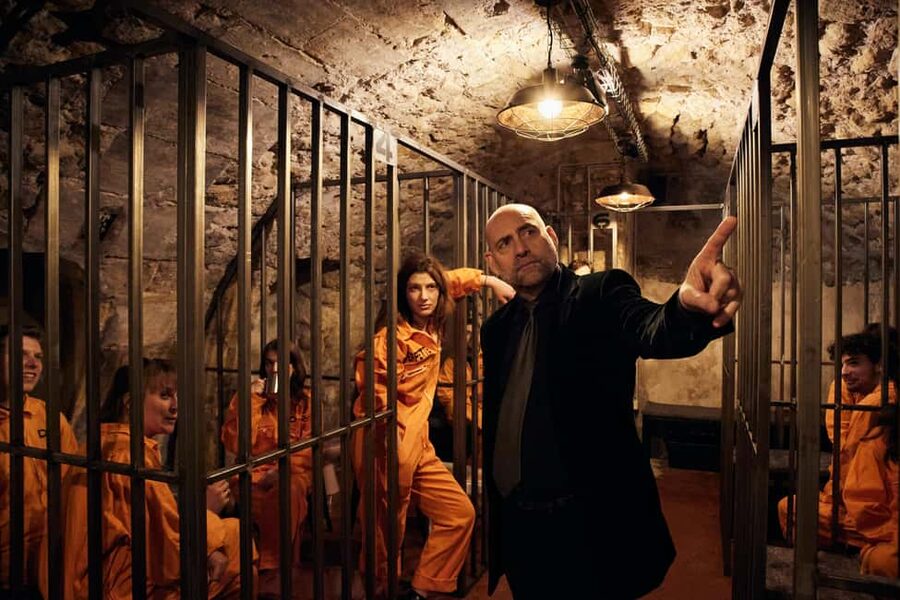 Paris : Perpette, l'expérience immersive - Perpette in a 1960s jail: the moment you get that orange jumpsuit