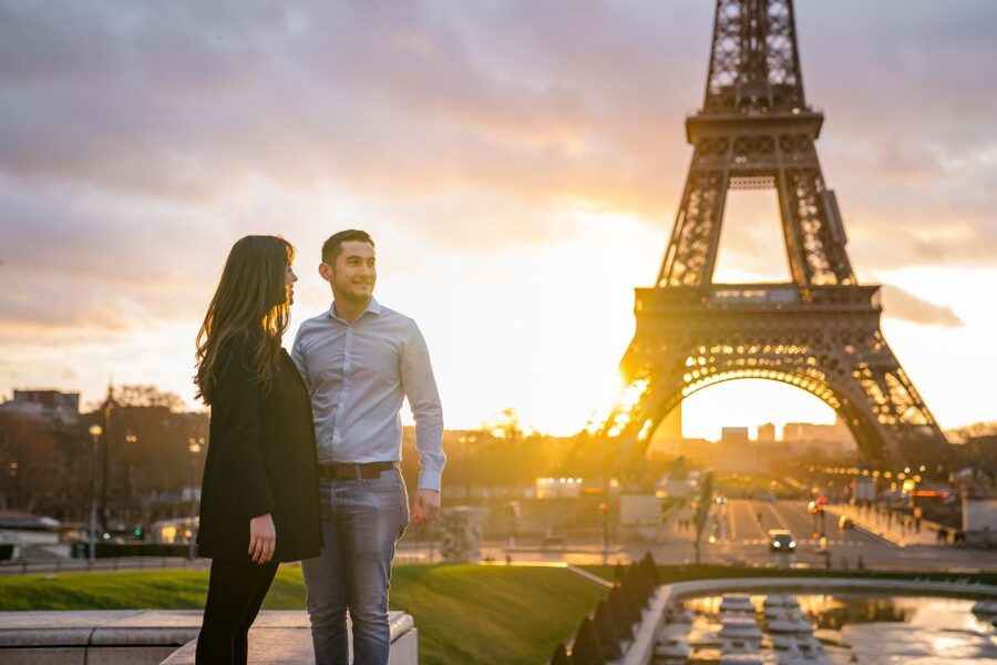 Paris: Photo Shoot with a Private Travel Photographer - Meeting point near Bir-Hakeim, and how to avoid the wait