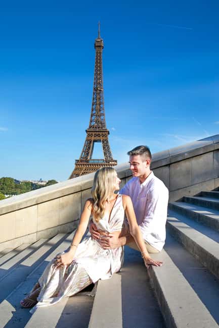 Paris: Photoshoot Around Eiffel Tower with 55 Edited Photos - Meeting at Théâtre Chaillot, Then Heading Into Better Viewpoints