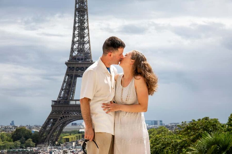 Paris: Photoshoot Around Eiffel Tower with 55 Edited Photos - What to Bring and How to Survive Eiffel Tower Weather