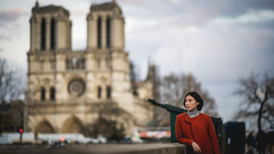 Paris: Premium Film Director Photoshoot & Natural Direction - Panos Directs the Camera, You Keep Your Cool