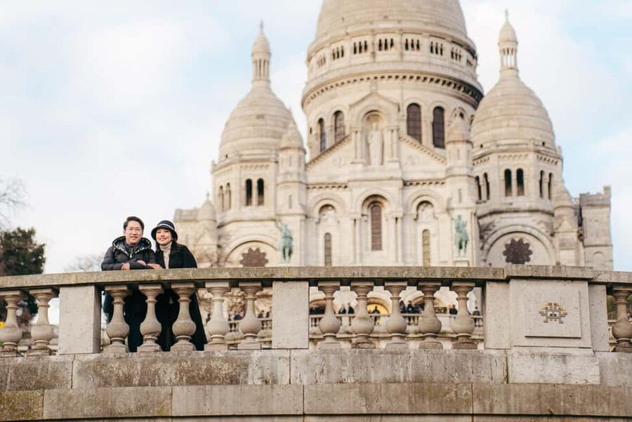 Paris: Premium Professional Photo Shoot - Who should book this Paris Premium Professional Photo Shoot