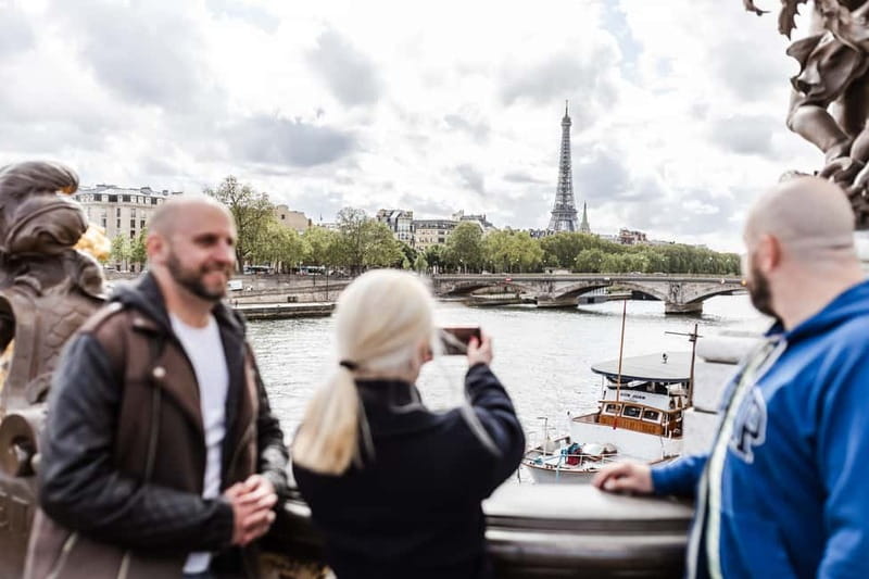 Paris: Private Custom Highlights and Gems Tour with a Local - How the guide makes the rest of your trip easier