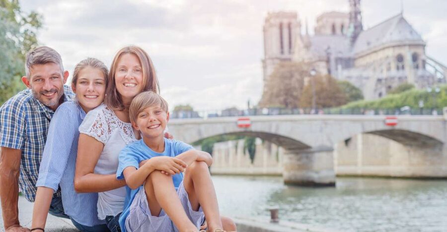 Paris: Private Family Tour, Highlights and Museum Visit - Key things I’d circle before booking