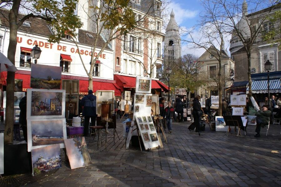 Paris: Private or Shared City Highlights Tour - Why a 4-hour minibus loop beats a pure walking day