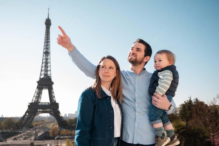 Paris: Private Photoshoot Near Eiffel Tower 55 Photos - The Delivery: Digital Files Fast, With a Private Online Gallery