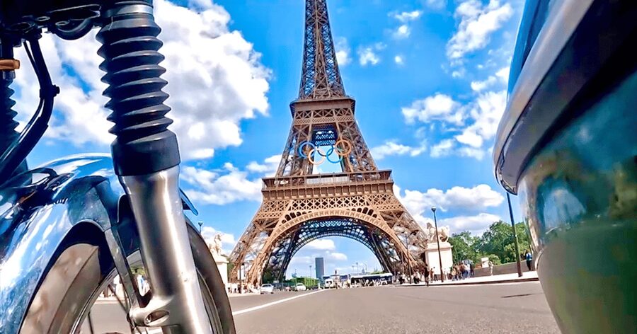 Paris: Private Vintage Sidecar Tour with Hotel Pickup - The Photo Stop Route: Notre Dame, Eiffel Tower, Arc, Champs-Elysées, Invalides, Louvre