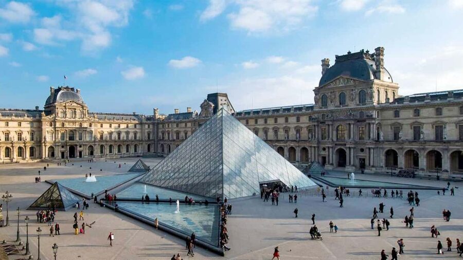 Paris: Private Walking Guided Tour of City's Highlights - Key highlights that make this tour worth your time