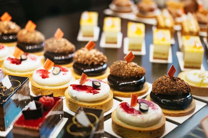 Paris: Saint Germain des Prés Guided Foodie Walking Tour - Saint-Germain-des-Prés, Your Shortcut to Paris Food Street Smarts