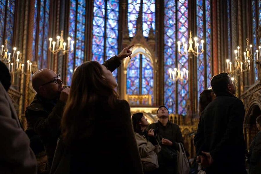 Paris: Sainte-Chapelle, Conciergerie, Notre Dame Guided Tour - How the tour keeps a good pace in just 2 hours
