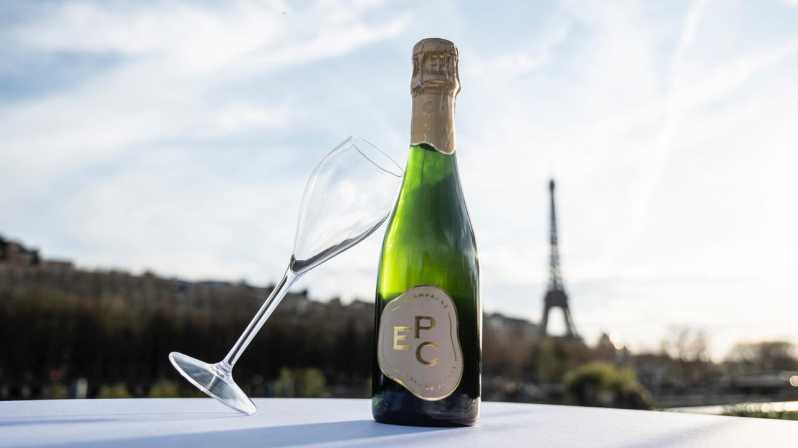 Paris : Scenic Cruise on the Seine River with Champagne - Champagne for two on the Seine: how it changes the vibe