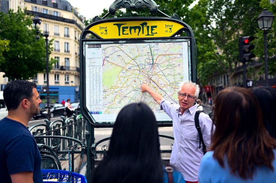 Paris: Secret Food of Le Marais Walking and Tasting Tour - Croque monsieur, wine, and cheeses at the Jim Morrison connection
