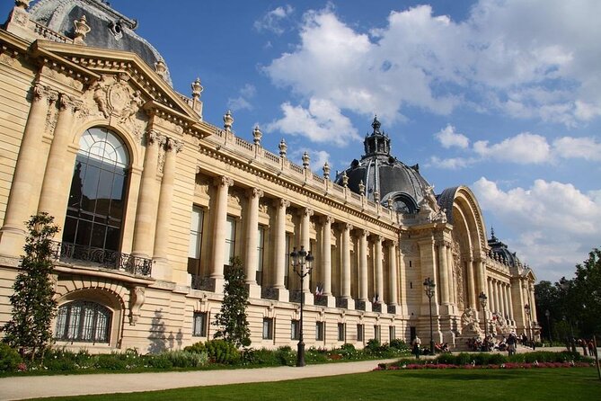 Paris Segway Express Tour (12 monuments in 1 hour and 30 minutes) - Price and Value: $53.21 for Gear, Coaching, and Guided Stops