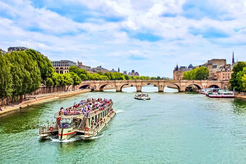 Paris: Seine Cruise & Crepe Tasting near the Eiffel Tower - Getting There: Bateaux Parisiens at Port de la Bourdonnais