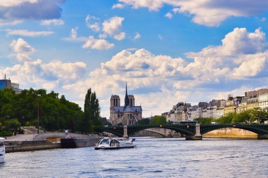 Paris: Seine Cruise with Snack/Optional Eiffel Tower Ticket - Key Things to Know Before You Go