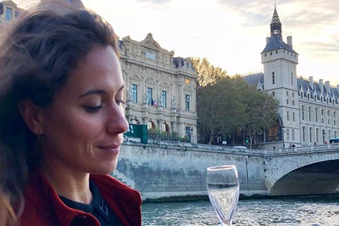 Paris Seine River Champagne Tasting Cruise - Getting to Vedettes de Paris near the Eiffel Tower (and not losing time)