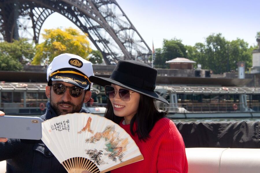 Paris: Seine River Private Guided Pontoon Boat Cruise - Price and Value: What You’re Really Paying For