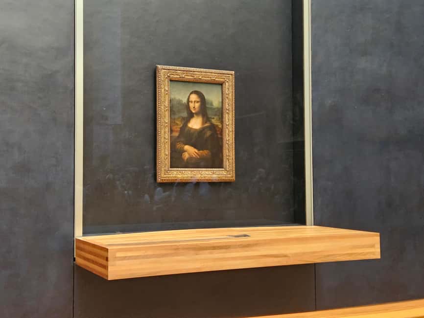 Paris Semi Private Walking Tour: Louvre, Eiffel Tower & Boat - Key things to know before you go