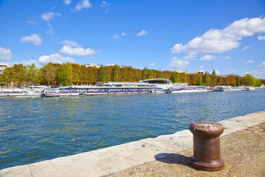 Paris: Sightseeing Cruise on the Seine with 3-Course Lunch - Your Seine Route: From Pont Alexandre III to the Eiffel Tower