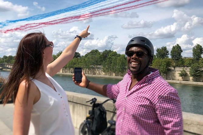 Paris Sightseeing Family Friendly Guided Electric Bike Tour - Meeting at Rue de la Paix, then training at XL Tour