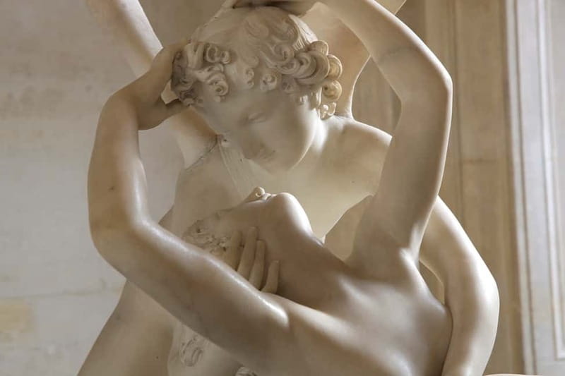 Paris: Skip-the-Line Louvre Highlights Tour with Mona Lisa - Key highlights at a glance