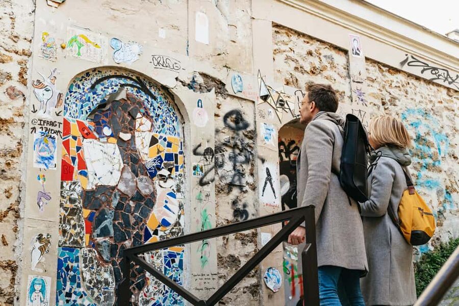 Paris: Street Art Walking Tour with a Street Artist Guide - How the Tour Hops From Street Art History to Today