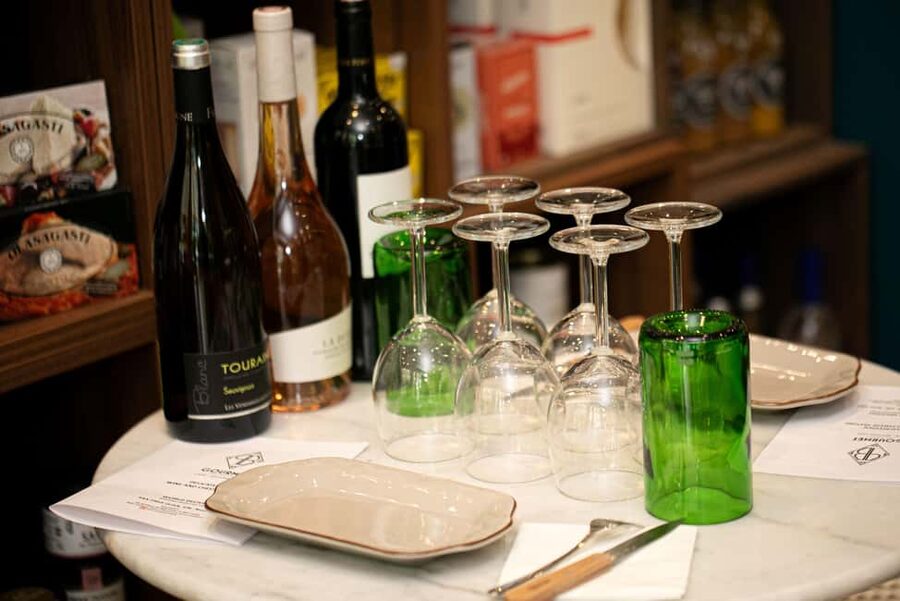 Paris: Tasting of 3 Wine and 3 Cheese - Key Things You Should Know Before You Go