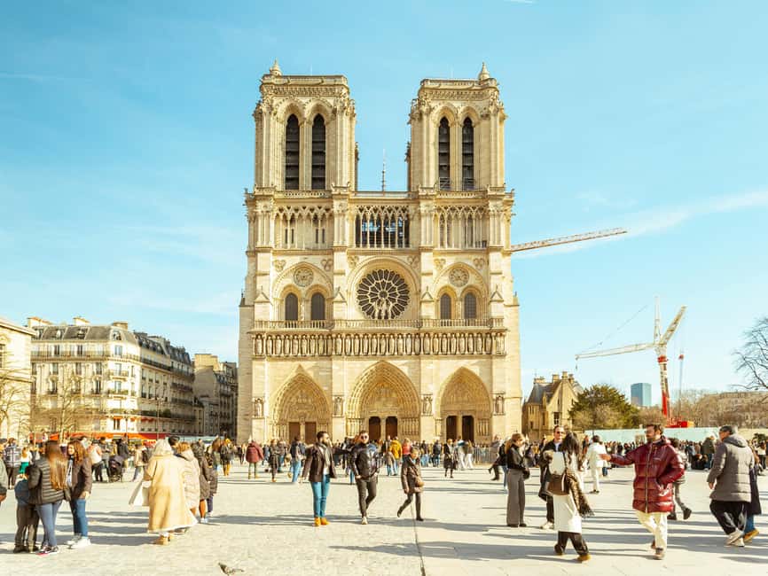 Paris: The Notre Dame Experience with Multiple Tour Options - Dress code and rules that can surprise you