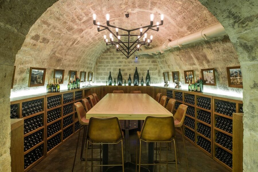 Paris: The Ultimate Wine and Cheese Tasting in English - Who Should Book This Tasting, and Who Might Skip It