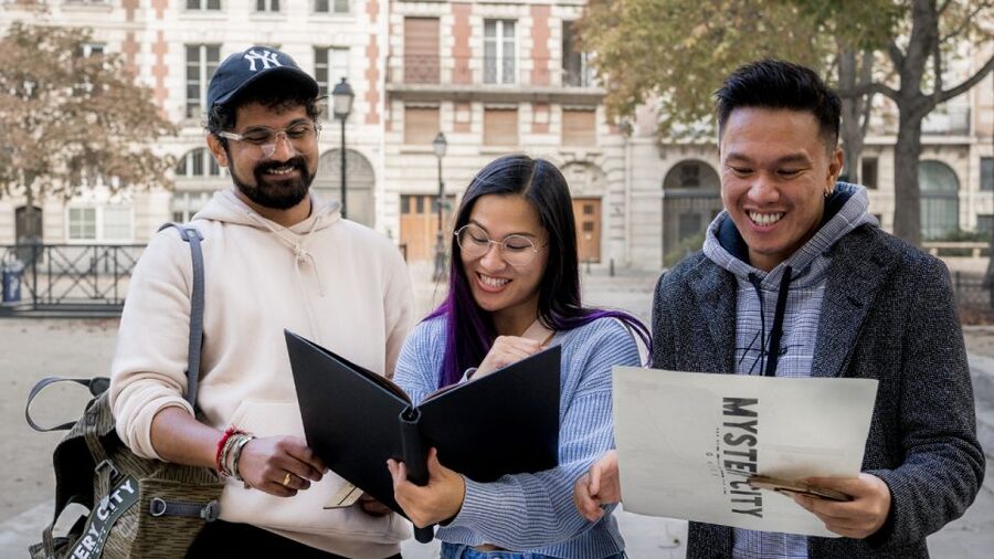Paris: Treasure Hunt & Walking Tour "Secret Weapon X" - Price and value at $29 for a 2-hour city game
