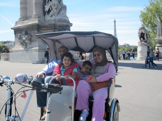 Paris Tuk-Tuk: 2, 4 or 6H First Highlights & Parisian Areas - Who this tour is best for