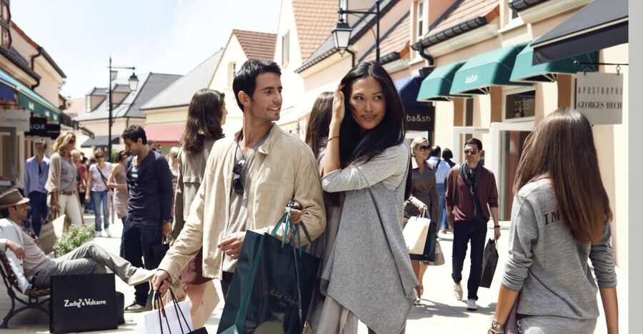 Paris: Vallée Village Outlet Shopping Day - How long should you stay: half-day vs full-day shopping timing