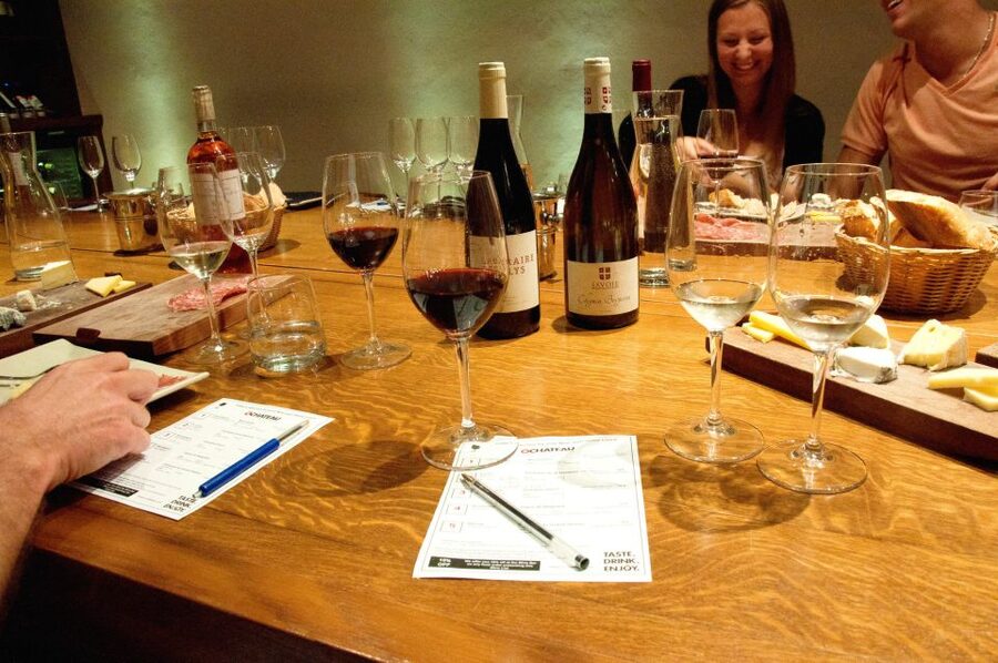 Paris: Wine and Cheese Lunch - Practical logistics that matter once you arrive
