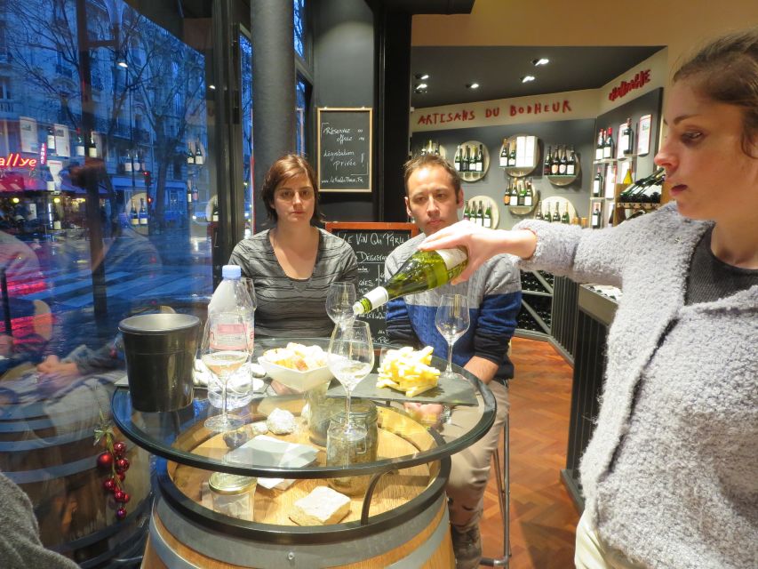 Paris: Wine and Cheese Tasting - Hard and soft cheese pairing: how combinations teach your palate