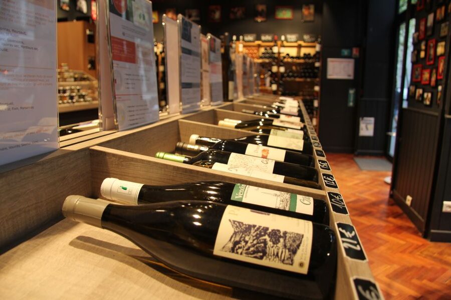 Paris: Wine and Cheese Tasting - Price and value: $76 for a guided tasting plus cheese