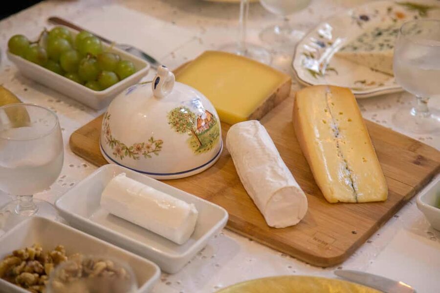 Paris: Wine and Cheese Tasting with a Chef Sommelier - Cheese talk and wine talk, taught with real technique