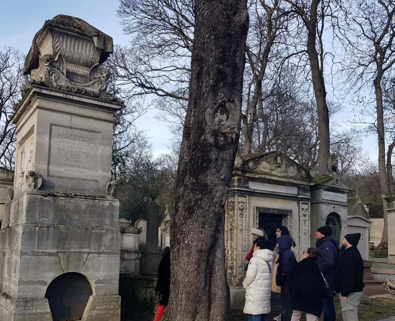 Père-Lachaise : histoires et mystères contés par un comédien - How to get the most out of the walk