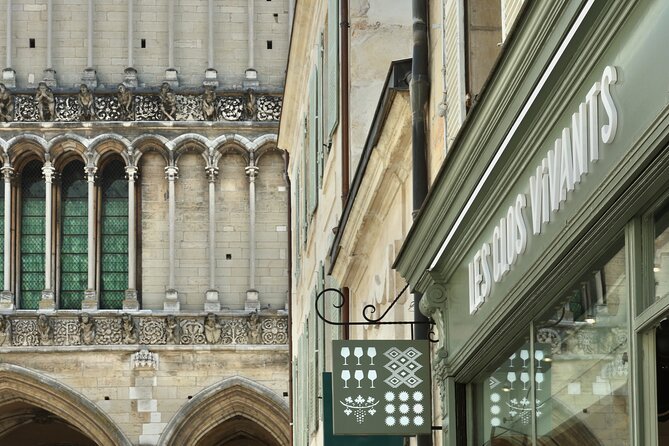 Pinot Noir Masterclass - Wine tasting in Dijon - The shop setting and 5 pm timing, what to expect with comfort