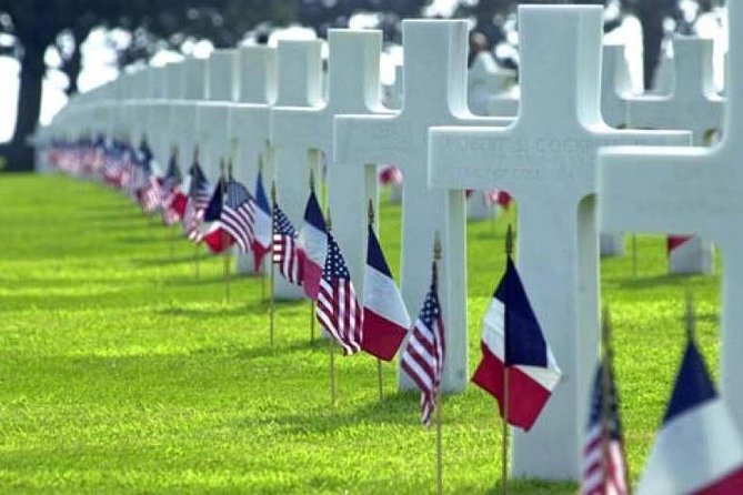 Private D-Day Experience from Bayeux - Colleville-sur-Mer American Cemetery: guided context, then quiet time