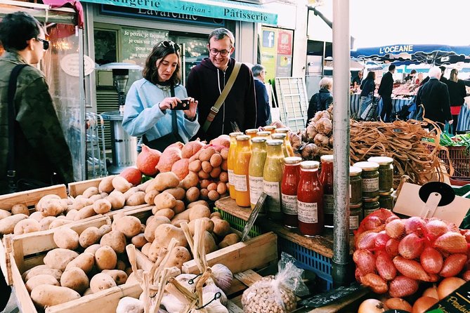 Provençal Farmers market tour - Meeting at 36 Rue Gaston de Saporta, and why the group size matters