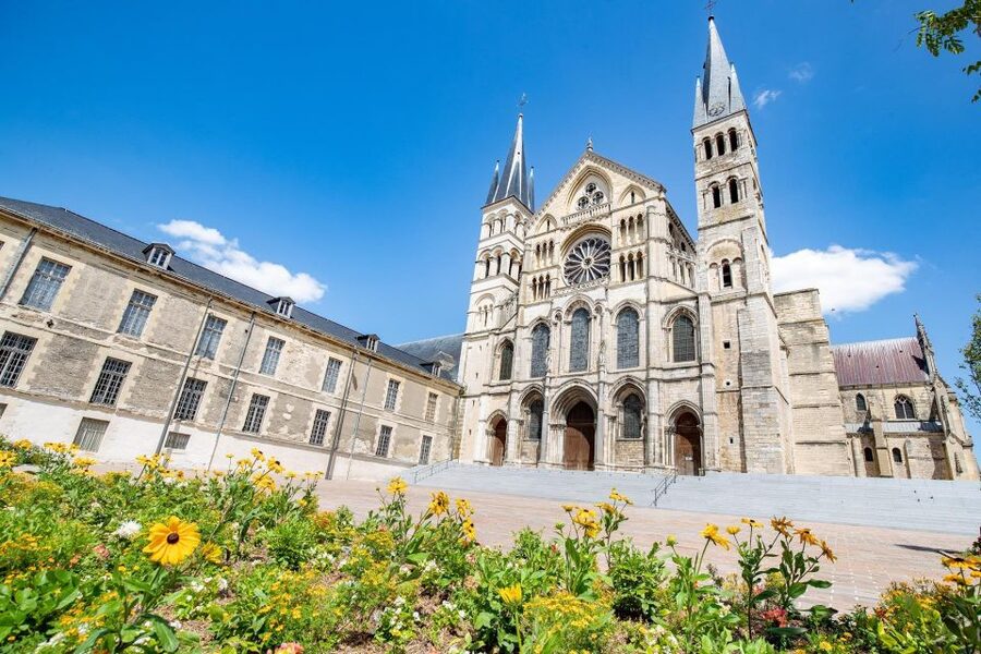 Reims UNESCO site: Basilica of Saint-Remi Guided Tour - Price and value: $12 for a UNESCO guided interior