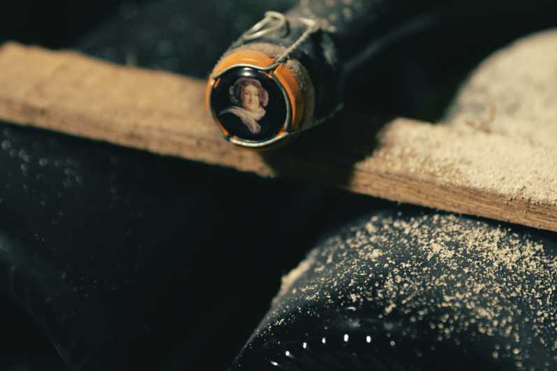 Reims: Veuve Clicquot and Family-Run Winery Day Tour & Lunch - Key things I’d plan for