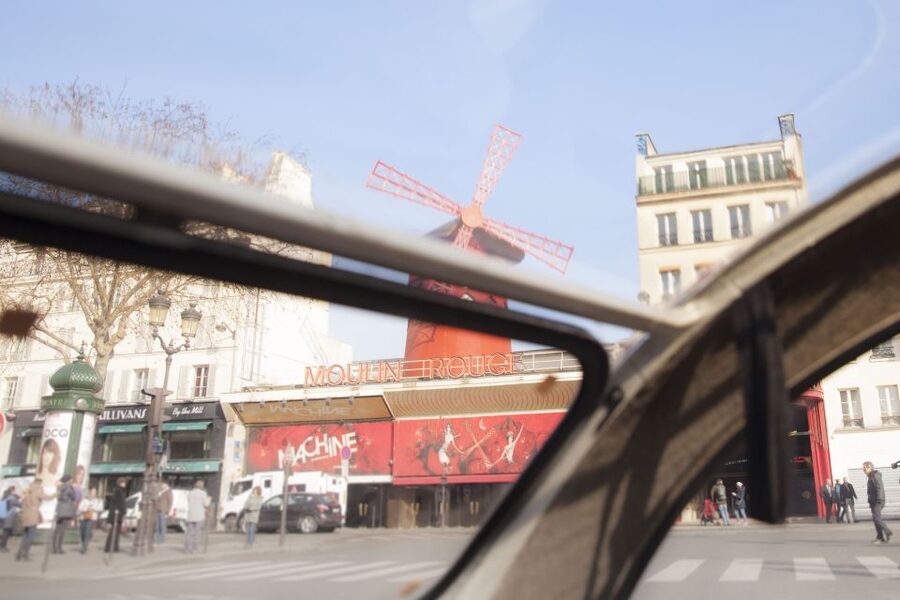 Romantic Paris Vintage Citroën 2CV Tour - Guides are the real difference, from Jean to James