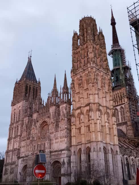 Rouen: Discover Rouen with a licenced tour guide - Inside the Gothic cathedral, plus the part people forget